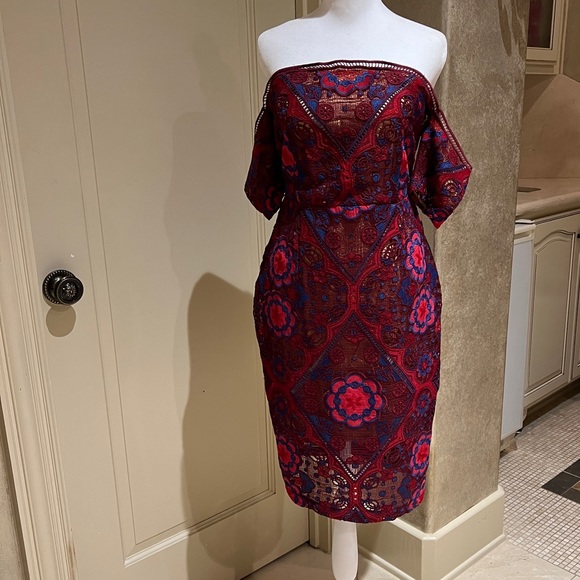 Much more flattering in person and on. Firm fitting shape flattering dress - Picture 12 of 12